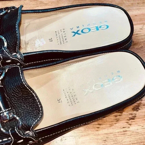 Geox Respira like new, horse bit slide on waterproof leather loafers, black - Picture 4 of 7